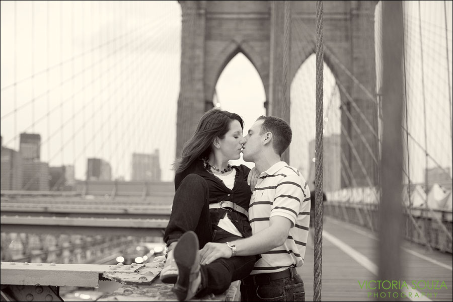 CT Wedding Photographer, Victoria Souza Photography, Brooklyn Bridge, Brooklyn, NY, Manhattan, New York City, Stratford, Fairfield, CT, Connecticut, Engagement Wedding Portrait Photos