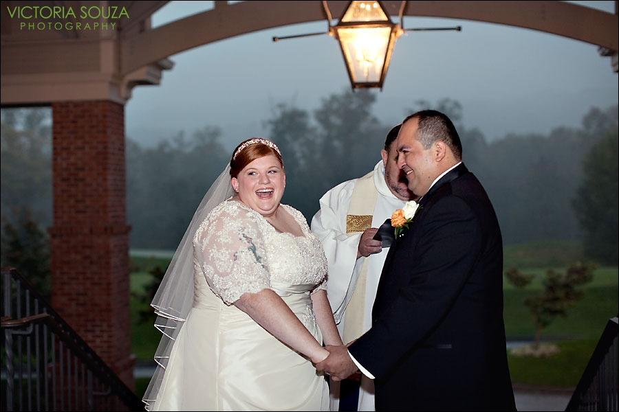 CT Wedding Photographer, Victoria Souza Photography, Great River Golf Club, Milford, CT Wedding Portrait Photos
