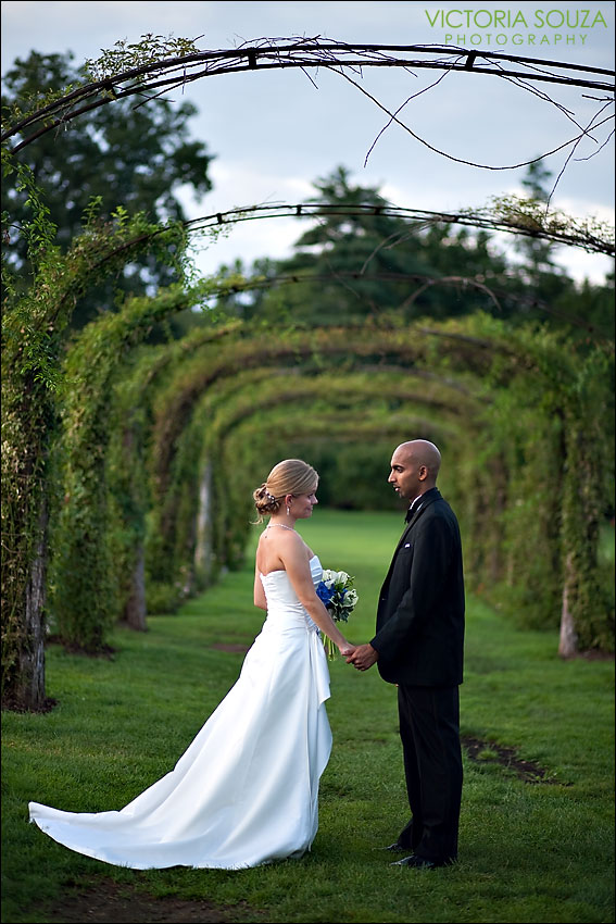 CT Wedding Photographer, Victoria Souza Photography, Elizabeth Park, Pond House Cafe, wedding photos, West Hartford, CT