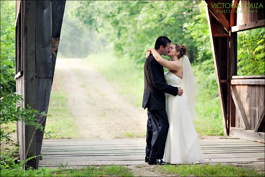 CT Wedding Photographer, Victoria Souza Photography, Wright's Mill Farm, Canterbury, CT Engagement Wedding Portrait Photos