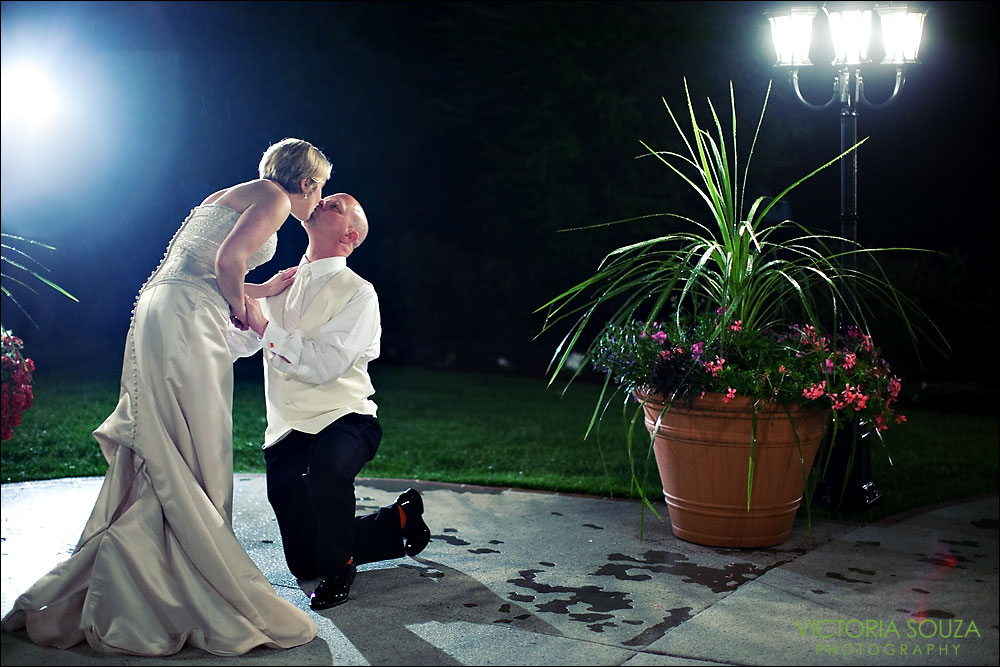 CT Wedding Photographer, Victoria Souza Photography, Tashua Knolls, Trumbull, CT Wedding Portrait Photos